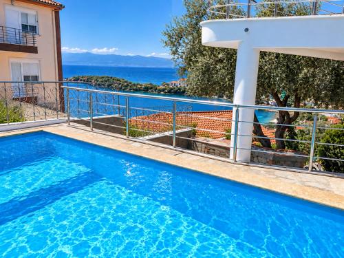 Villa Seaside View Complex with Shared pool