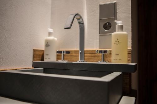 La Canadienne - luxury apt sleeping 8