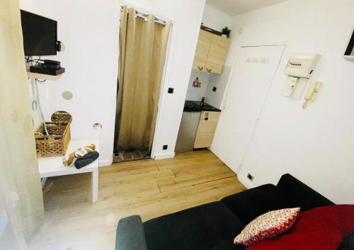Élégant Studio Paris 16e Trocadéro Quais de Seine