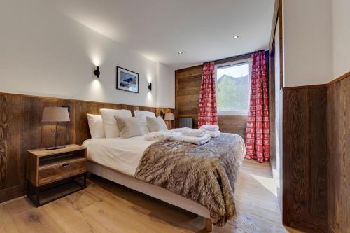 Adonis - stylish 2 bedroom nr centre of town