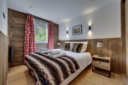 Adonis - stylish 2 bedroom nr centre of town