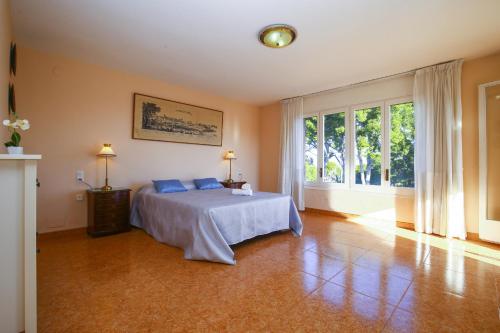 SERENA VILLA - Only Families