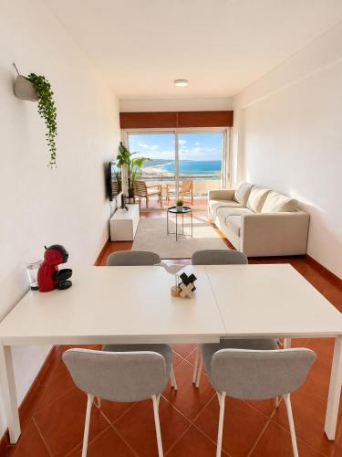 Ocean View Escape in Nazaré
