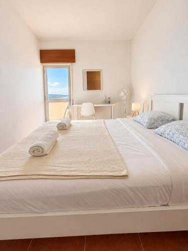 Ocean View Escape in Nazaré