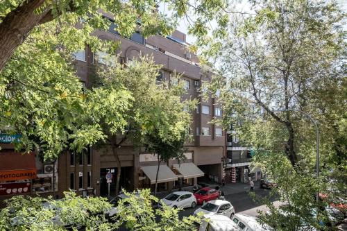 Luminoso y Coquetón cerca de Ventas