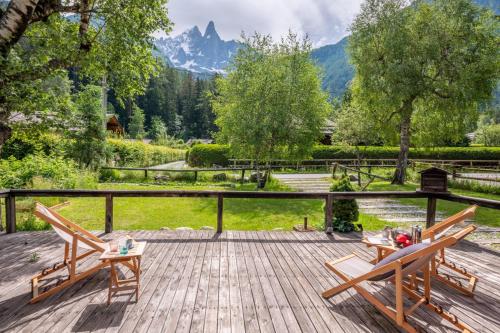Cocooning small chalet with garden and views