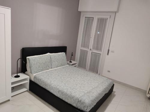 Appartamento Linate - Centro 15 min, Moderno Elegante, Wi-Fi