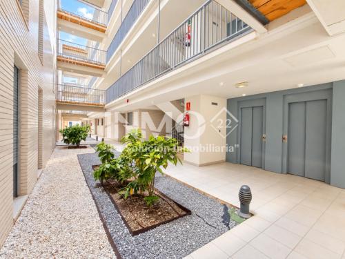 Moderno apartamento con piscina y parking 162B - INMO22
