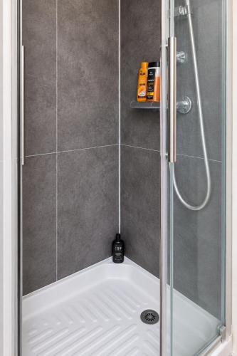 BAIL MOBILITÉ 30 NUITS MINIMUM Studio cozy à 40m des CHAMPS ELYSEES