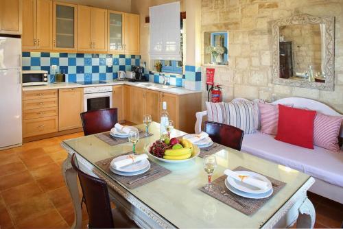 Beachfront villa Aqua Marine with private pool,ping-pong & BBQ