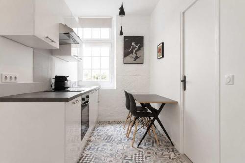 BnBNova - 2BR - Heart of St-Germain & Odeon