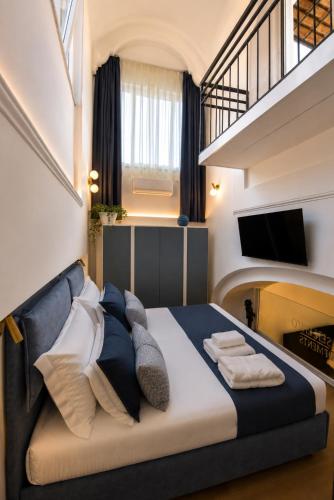 Palazzo700 by Ciotola Apartments near Naples Airport