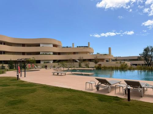 Higuerón South Residences - Leiro
