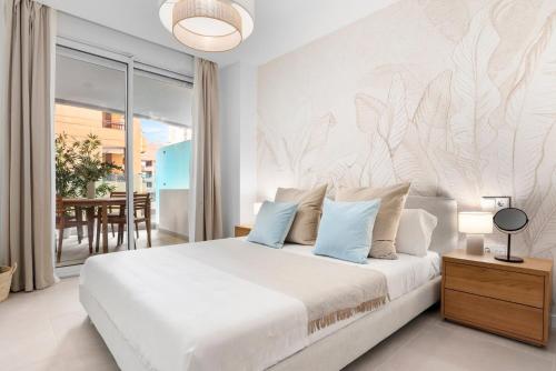 Modern Apartment Center Steps from the Beach