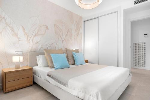 Modern Apartment Center Steps from the Beach