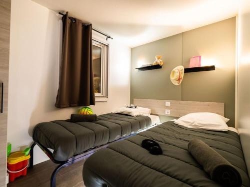 Mobil home, jacuzzi, clim - 6 pers.