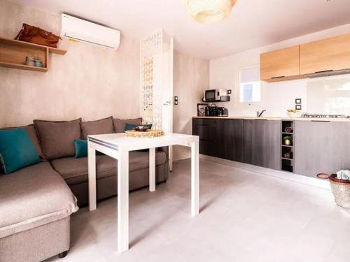 Mobil home avec clim - 4 pers.