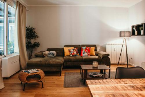 Urban Suite - Lakeside L&B
