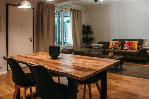 Urban Suite - Lakeside L&B