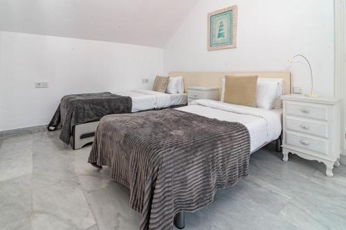 Sam65I Central 2 Bed Penthouse In Nueva Andalucia