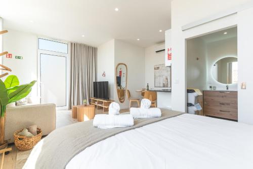 Proteia Studio by Atlantic Holiday