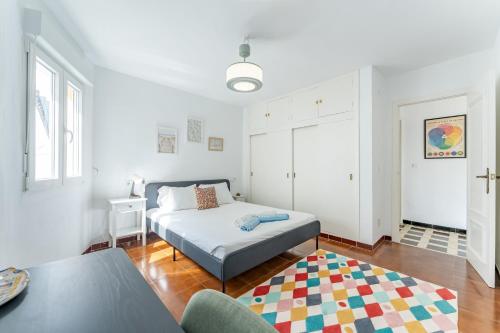 Charming 2 bed in old town Fuengirola - Pass the Keys