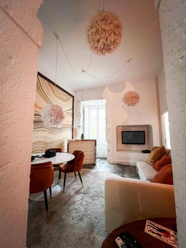 Flat Chiado