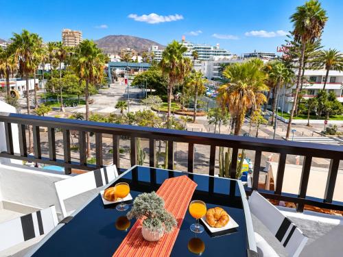 Cozy seaside apartment 323 in Parque Santiago 2