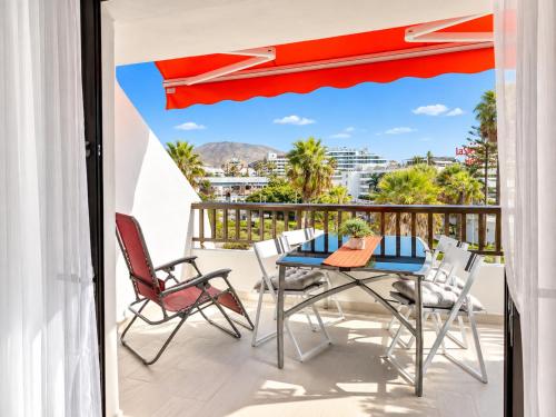 Cozy seaside apartment 323 in Parque Santiago 2