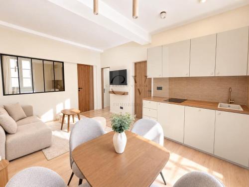 Appartement rénové au cœur du Suquet
