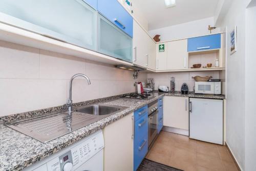 Casa Gaivota | Traditional Home in Central Lagos