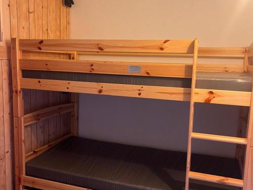 Studio 5 pers, skis aux pieds, proche commerces - FR-1-411-331