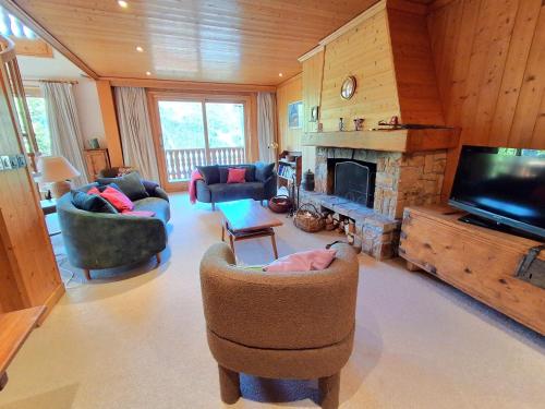 Bel appartement 4 pièces à Méribel, 8 pers., proche des pistes, parking, Wifi - FR-1-411-954