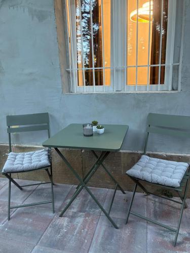 Baby apartment in city center with garden