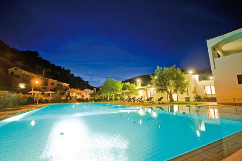 Castellaro Golf Resort