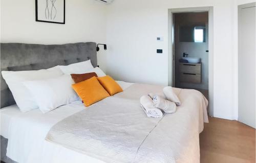 Amazing Home In Pula With Private Swimming Pool, Can Be Inside Or Outside