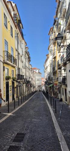 Crooked House Alfama