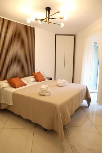 Adelphes Apartment - Nel cuore di Napoli