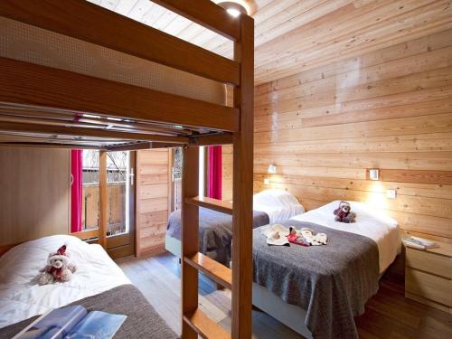 Chalet in Les Deux Alpes with Panoramic Views