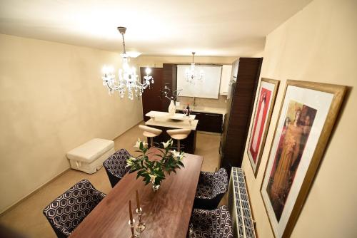 Gallery image of Ninos Luxury Apartment in Corfu Town