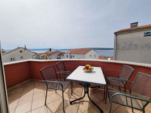 Apartment in Crikvenica 5508