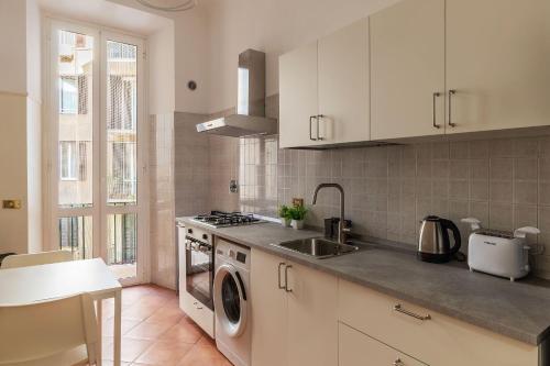 GuestHost - Roomy and Comfy apartment in Rome