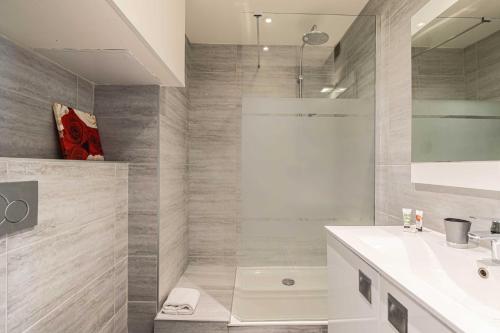 Nice apartment with balcony - Center Cannes 1BR 4p