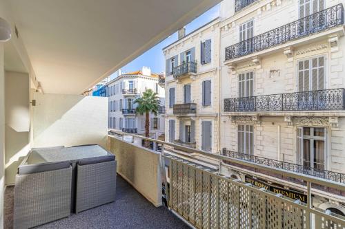 Nice apartment with balcony - Center Cannes 1BR 4p
