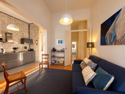 Lisbon Hideaway with private sunny Garden