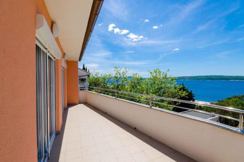 Apartments in Crikvenica 39058
