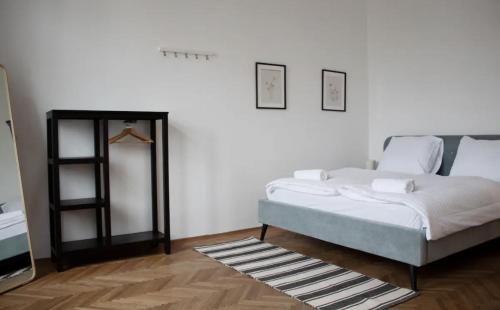 josef's home I Urban Classic Apartment I 02