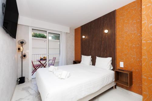 3 chambres, 2 SDB, Balcon, Garage A3B139