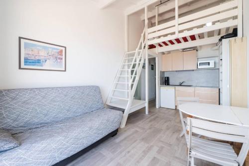 APPARTEMENT AVEC TRES BELLE VUE MER