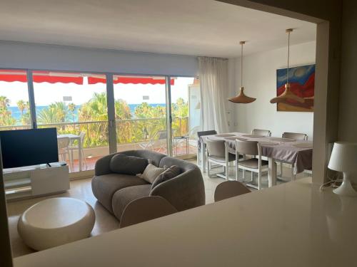 Thalassa Luxe Apartment Ocean View